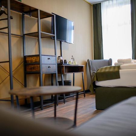Stadthotel Koenig Albert Цитау Екстериор снимка