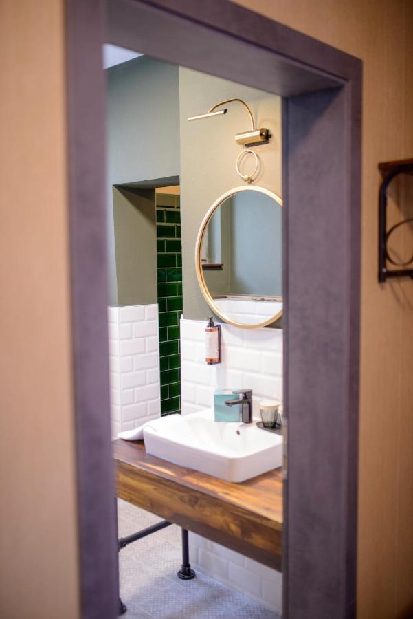 Stadthotel Koenig Albert Цитау Екстериор снимка