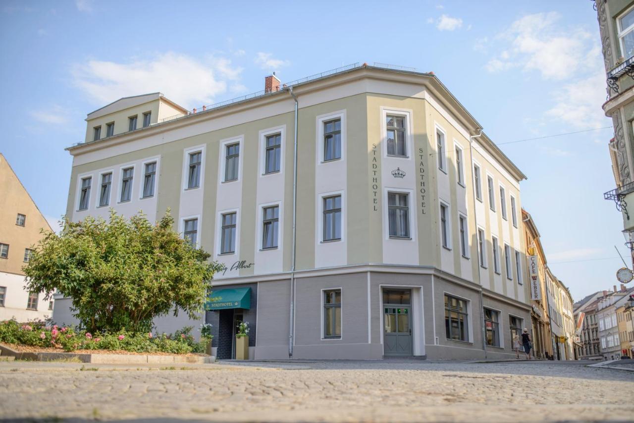 Stadthotel Koenig Albert Цитау Екстериор снимка